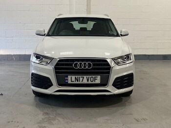 Used Audi Q3 2017 for sale - 76604602: Photo