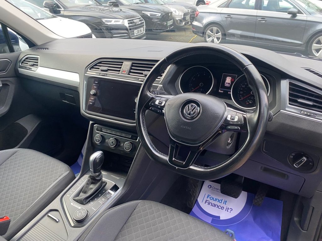 Used Volkswagen Tiguan 2018 for sale - 77614288: Photo 2
