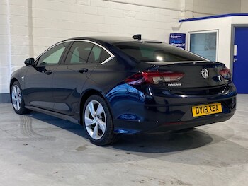 Used Vauxhall Insignia 2018 for sale - 77014412: Photo