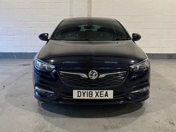 Used Vauxhall Insignia 2018 for sale - 77014412: Photo