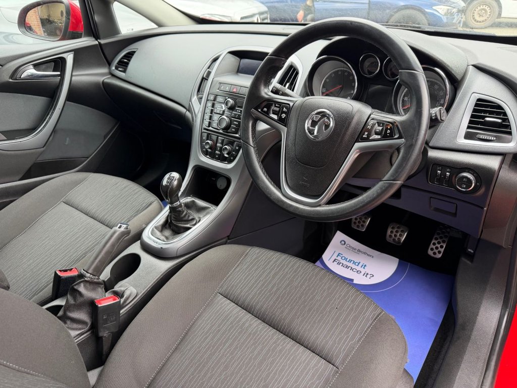 Used Vauxhall Astra GTC 2015 for sale - 78002598: Photo 2