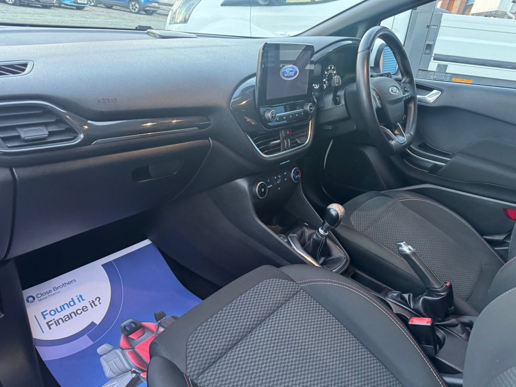 Used Ford Fiesta 2018 for sale - 76642812: Photo 13