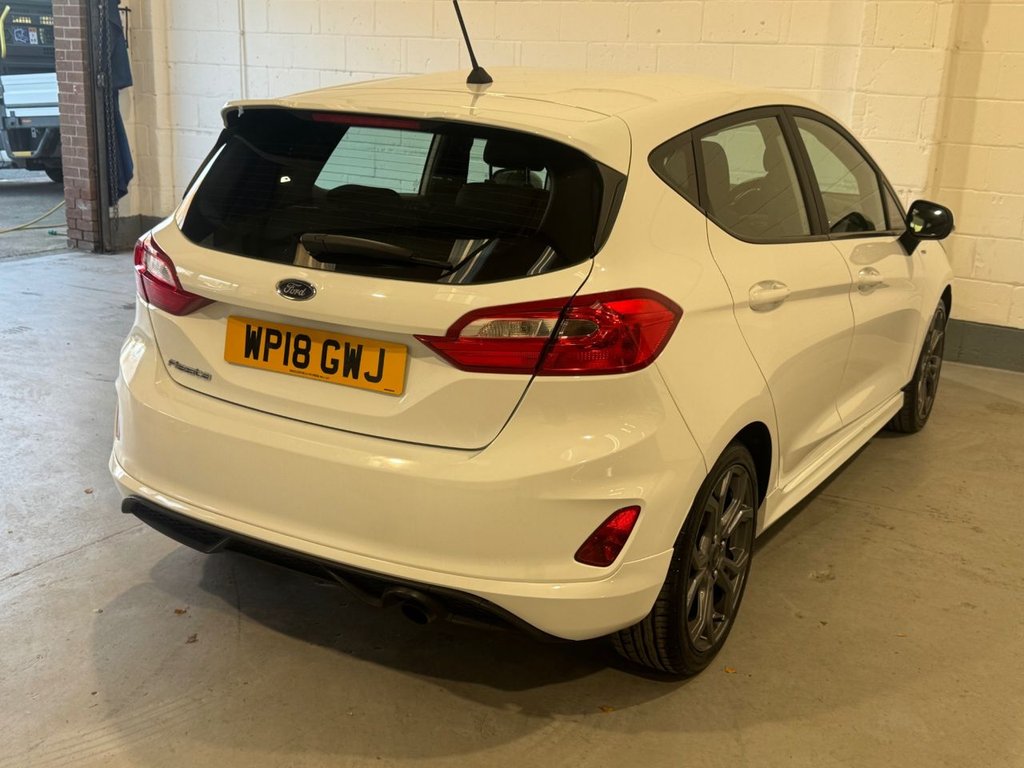 Used Ford Fiesta 2018 for sale - 76642812: Photo 9