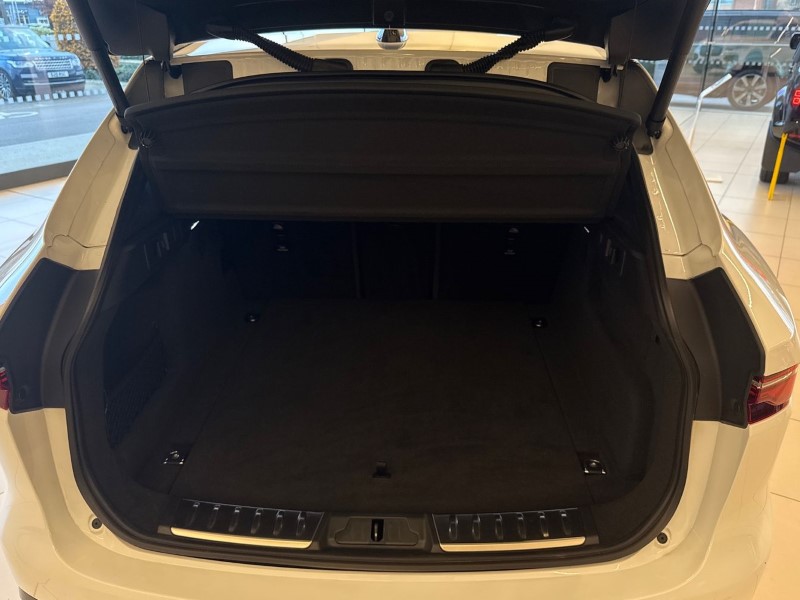 Used Jaguar F-Pace 2024 for sale - 76981651: Photo 10