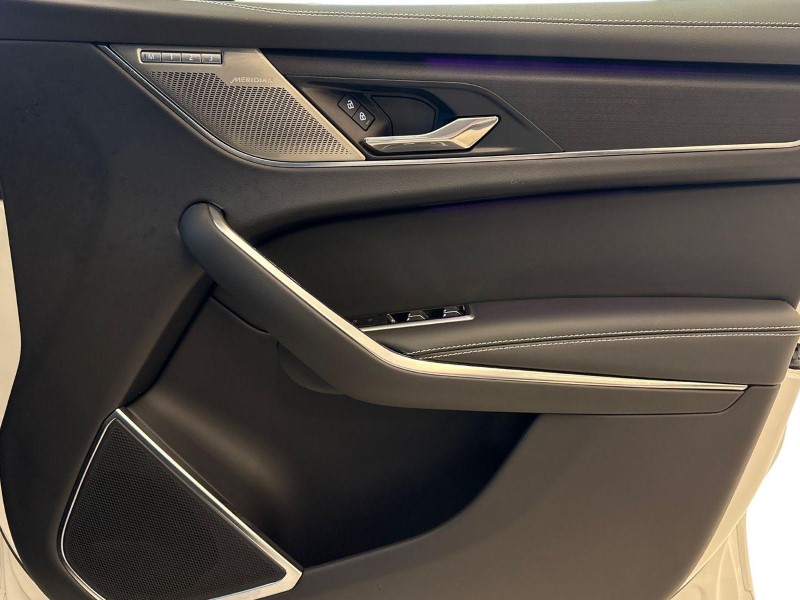 Used Jaguar F-Pace 2024 for sale - 76981651: Photo 22