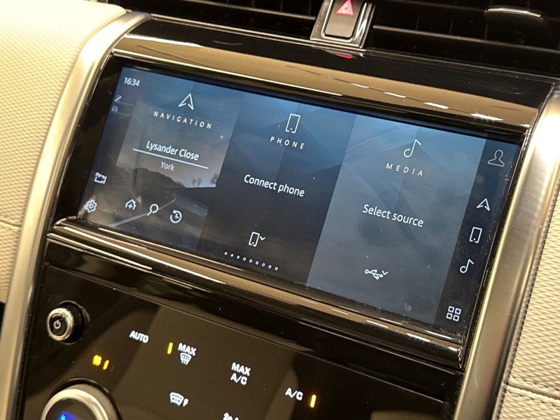 Used Land Rover Discovery Sport 2022 for sale - 76982035: Photo 30