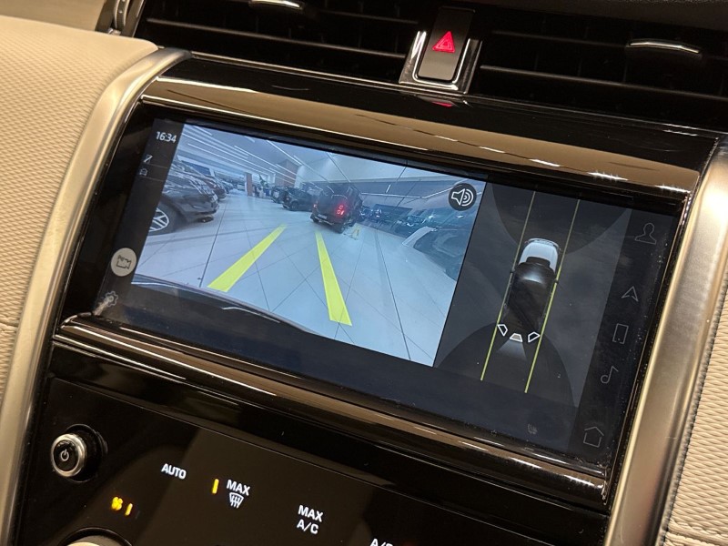 Used Land Rover Discovery Sport 2022 for sale - 76982035: Photo 32