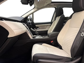 Used Land Rover Discovery Sport 2022 for sale - 76982035: Photo