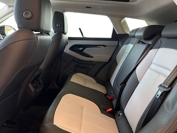 Used Land Rover Defender 2026 for sale - 78744850: Photo