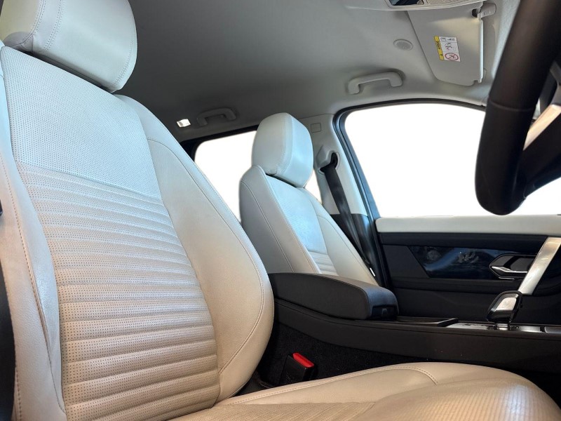 Used Land Rover Discovery Sport 2023 for sale - 76982248: Photo 25