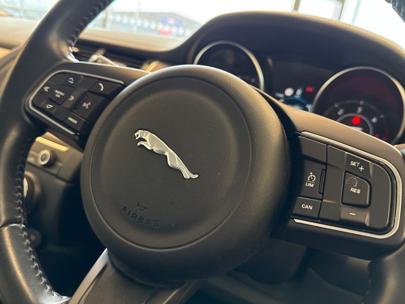 Used Jaguar E-Pace 2018 for sale - 76981849: Photo 26