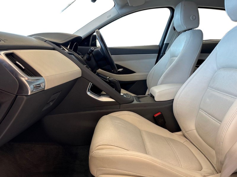 Used Jaguar E-Pace 2018 for sale - 76981849: Photo 3