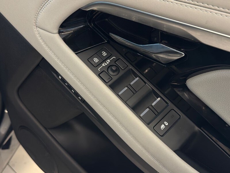 Used Land Rover Range Rover Evoque 2022 for sale - 77813027: Photo 23