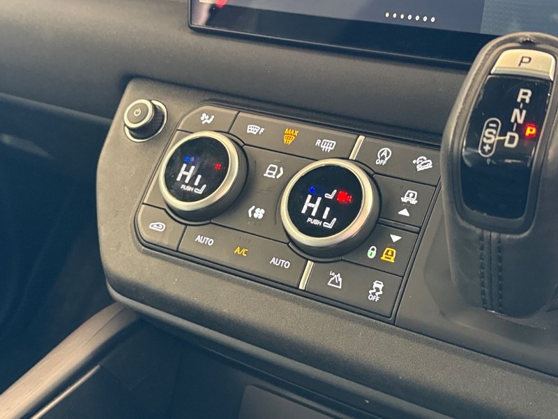 Used Land Rover Defender 2022 for sale - 77353929: Photo 30