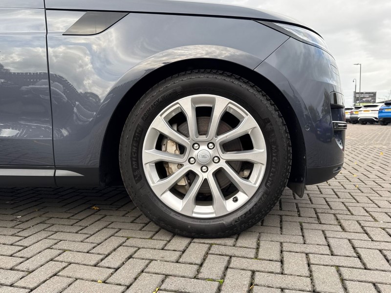 Used Land Rover Range Rover Sport 2023 for sale - 76981138: Photo 8