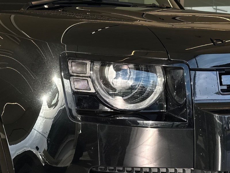 Used Land Rover Defender 2024 for sale - 76982107: Photo 16