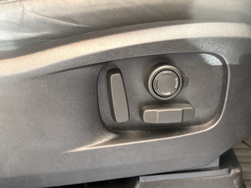 Used Land Rover Defender 2024 for sale - 76982107: Photo 23