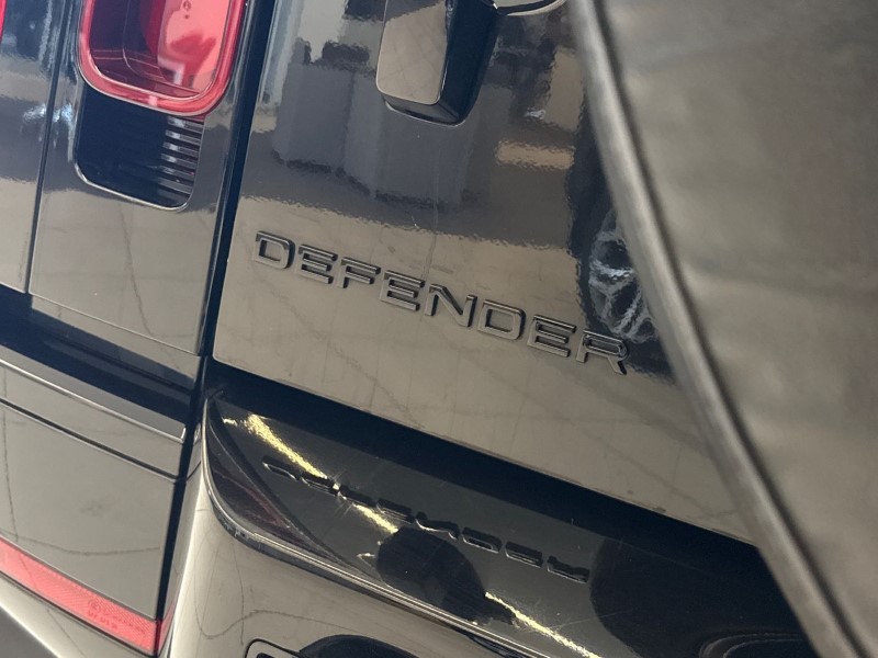 Used Land Rover Defender 2024 for sale - 76982107: Photo 44