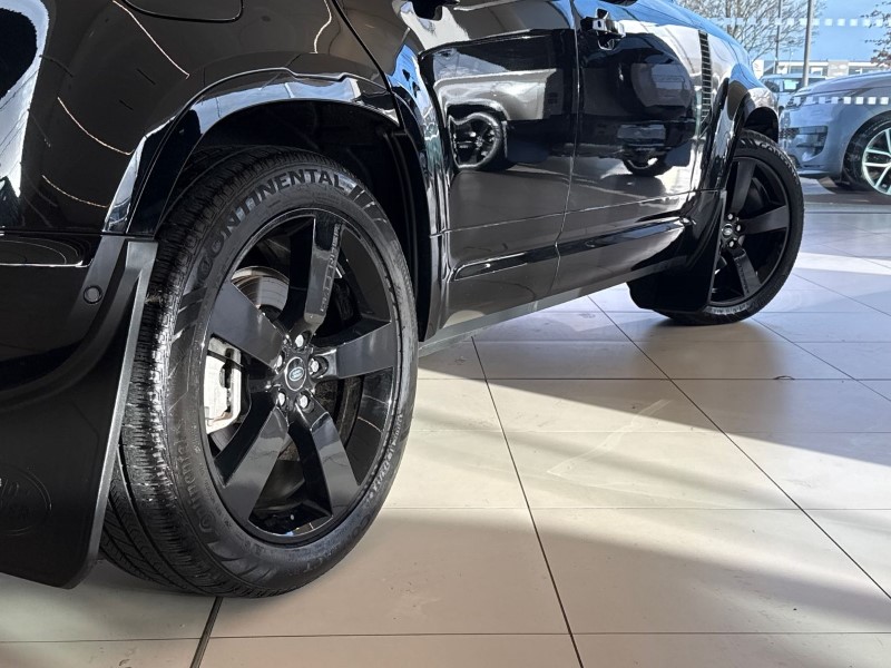 Used Land Rover Defender 2024 for sale - 76982107: Photo 46