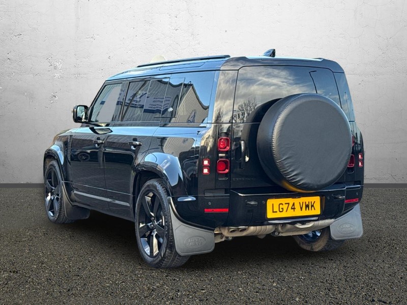 Used Land Rover Defender 2024 for sale - 76982107: Photo 50