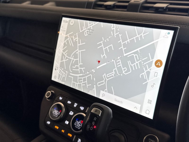 Used Land Rover Defender 2025 for sale - 78042267: Photo 11