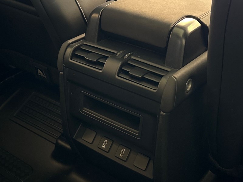 Used Land Rover Defender 2025 for sale - 78042267: Photo 18