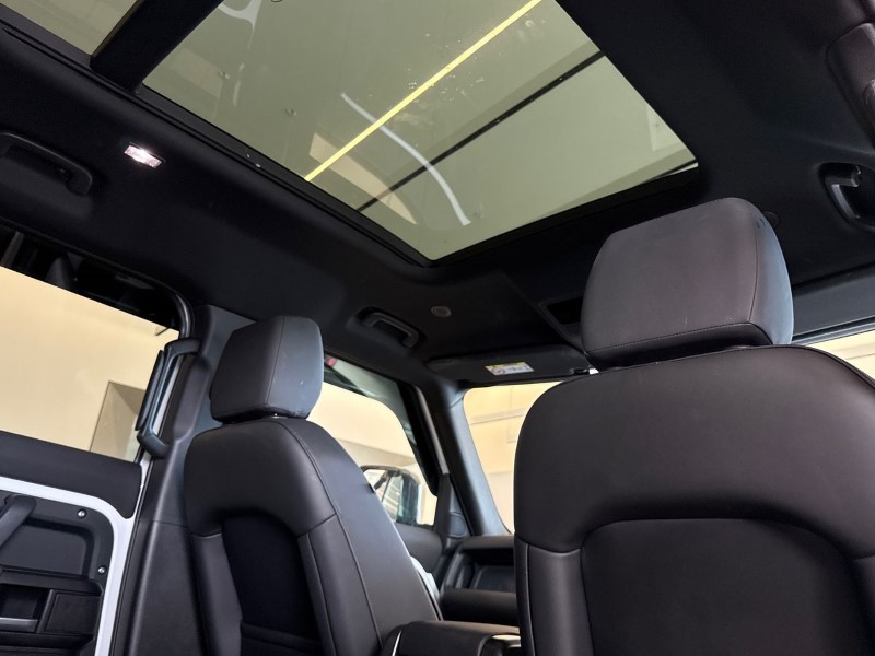 Used Land Rover Defender 2025 for sale - 78042267: Photo 21