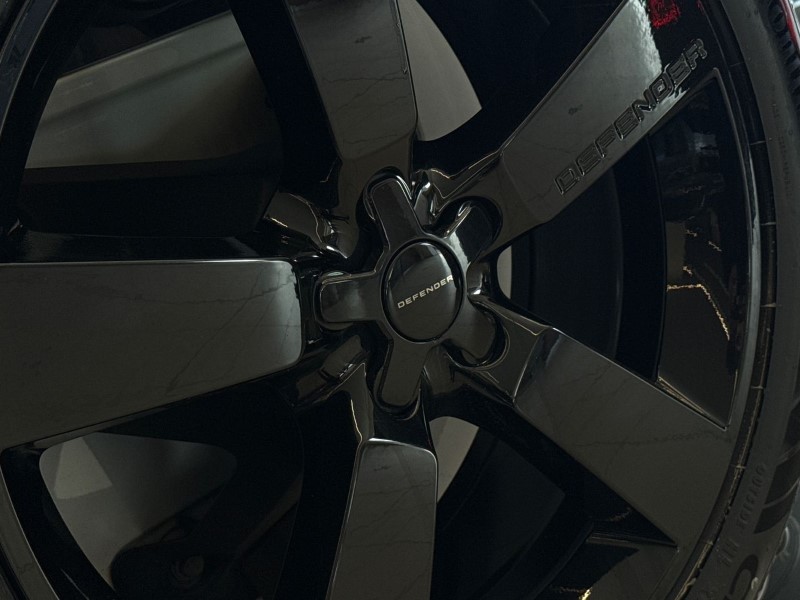 Used Land Rover Defender 2025 for sale - 78042267: Photo 42