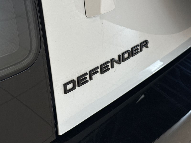 Used Land Rover Defender 2025 for sale - 78042267: Photo 43