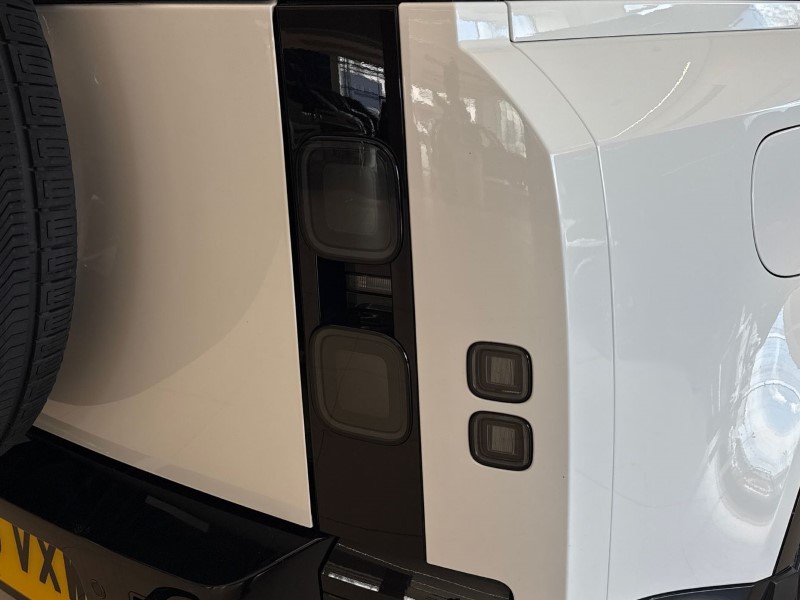 Used Land Rover Defender 2025 for sale - 78042267: Photo 44