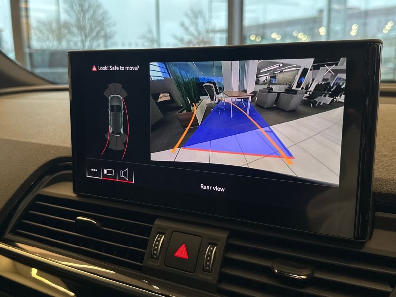 Used Land Rover Range Rover Evoque 2024 for sale - 77210354: Photo 12