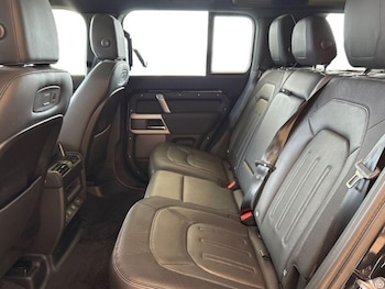 Used Land Rover Defender 2021 for sale - 79283046: Photo
