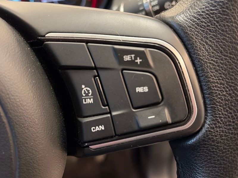 Used Jaguar E-Pace 2020 for sale - 77420538: Photo 27