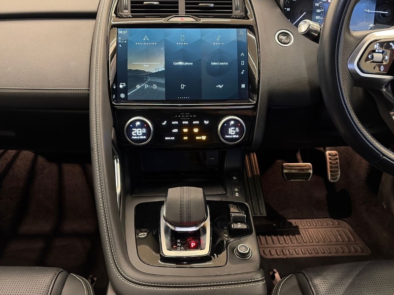 Used Jaguar E-Pace 2021 for sale - 77033030: Photo 14