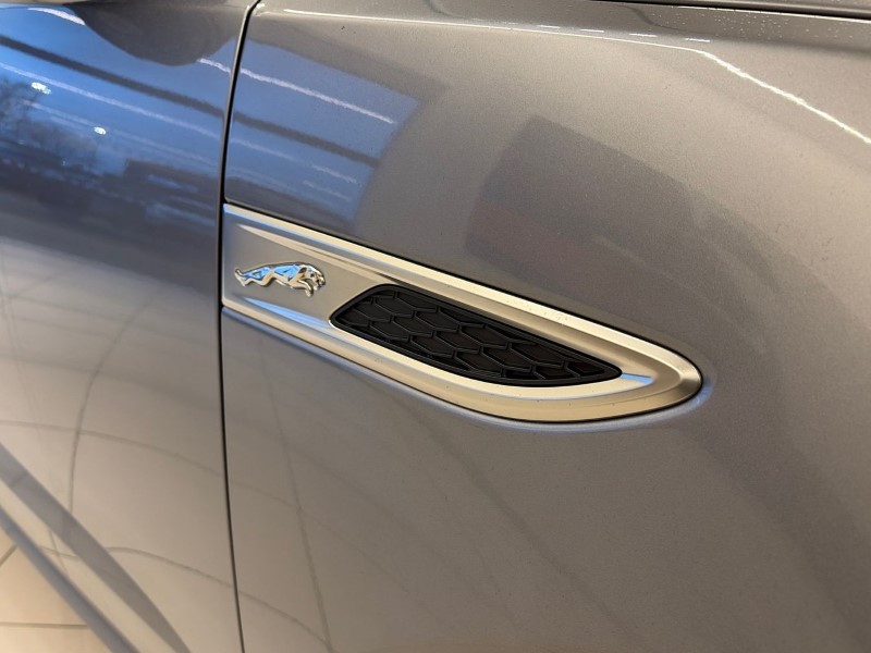 Used Jaguar E-Pace 2021 for sale - 77033030: Photo 20