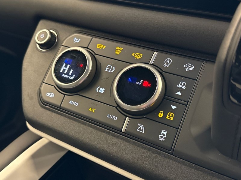 Used Land Rover Defender 2025 for sale - 77435254: Photo 33