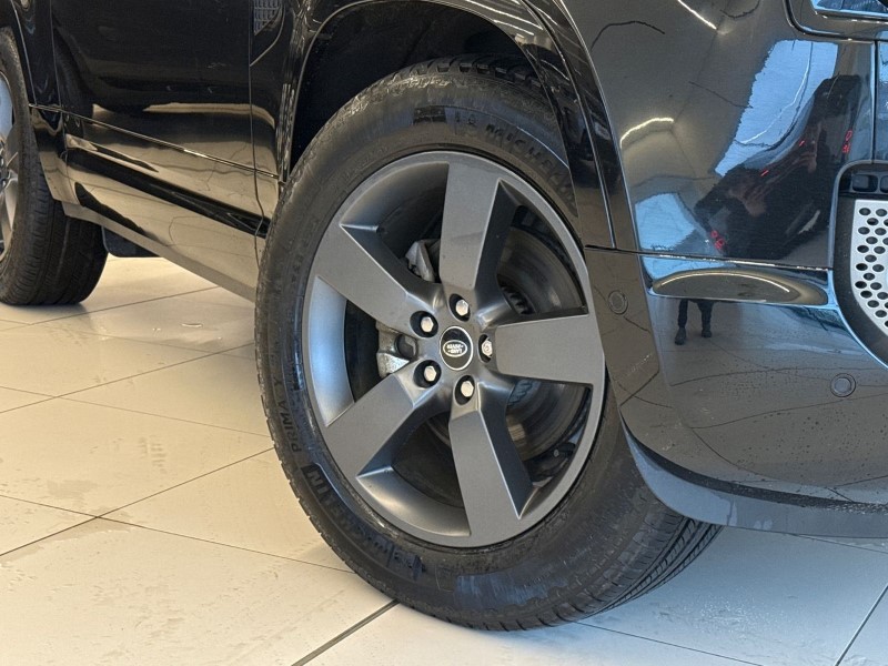 Used Land Rover Defender 2025 for sale - 77435254: Photo 41