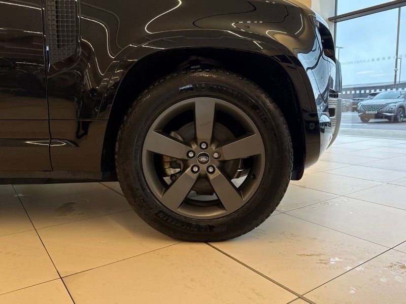 Used Land Rover Defender 2025 for sale - 77435254: Photo 8