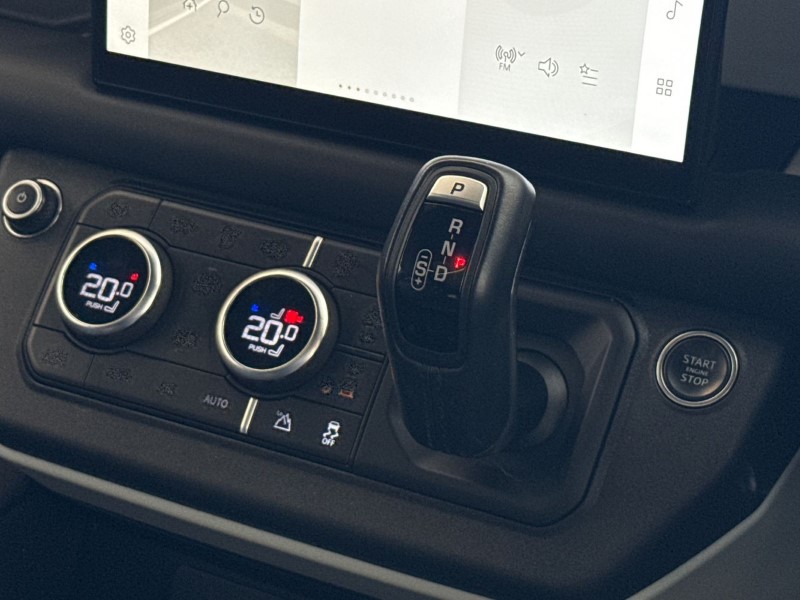 Used Land Rover Defender 2022 for sale - 78199105: Photo 14