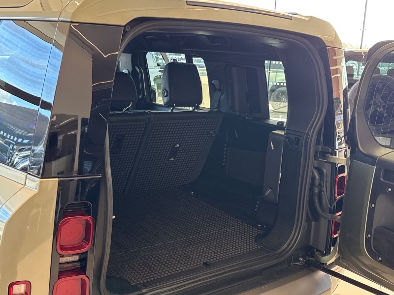 Used Land Rover Defender 2022 for sale - 78199105: Photo 39