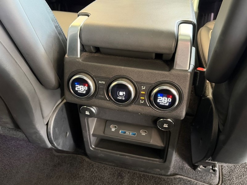 Used Land Rover Discovery 2019 for sale - 77834035: Photo 18