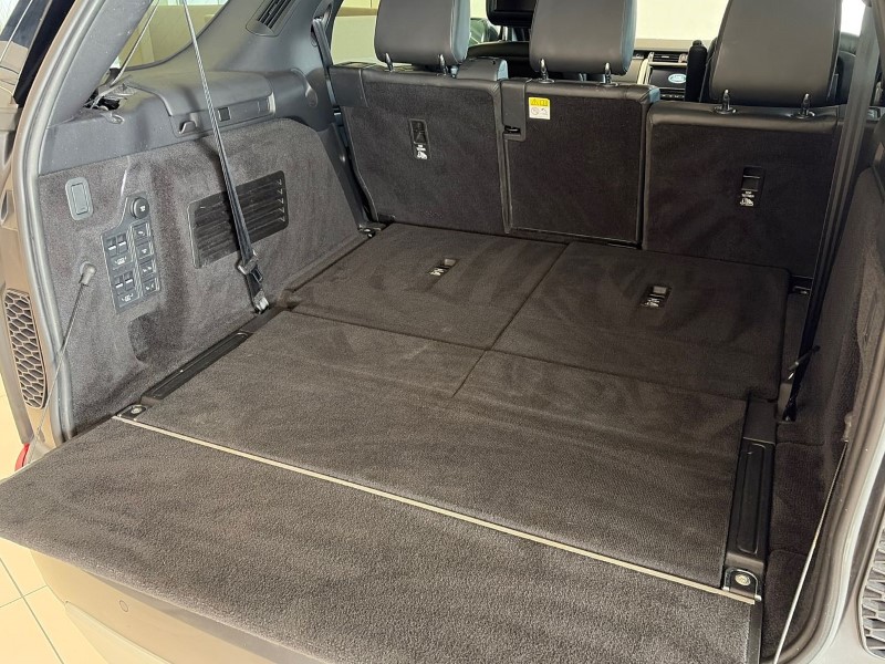 Used Land Rover Discovery 2019 for sale - 77834035: Photo 41