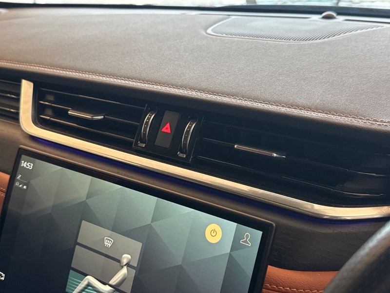 Used Jaguar F-Pace 2023 for sale - 77649898: Photo 35