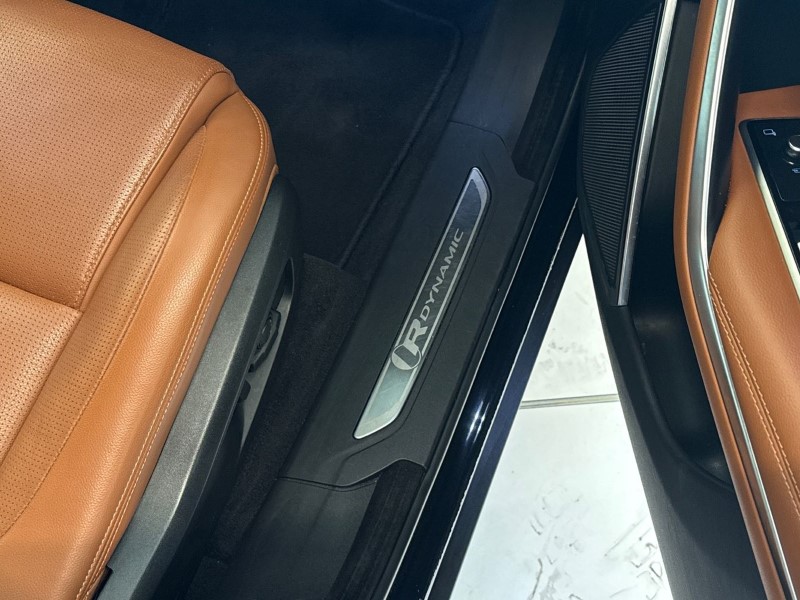 Used Jaguar F-Pace 2023 for sale - 77649898: Photo 38