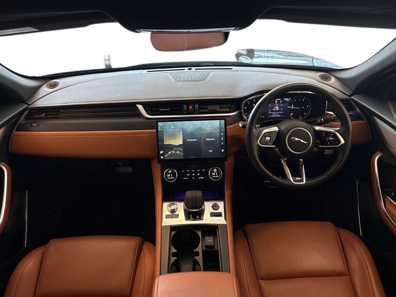 Used Jaguar F-Pace 2023 for sale - 77649898: Photo 9