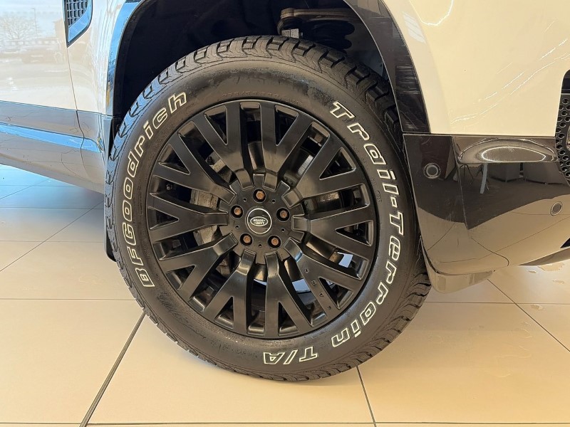 Used Land Rover Defender 2022 for sale - 77803945: Photo 47