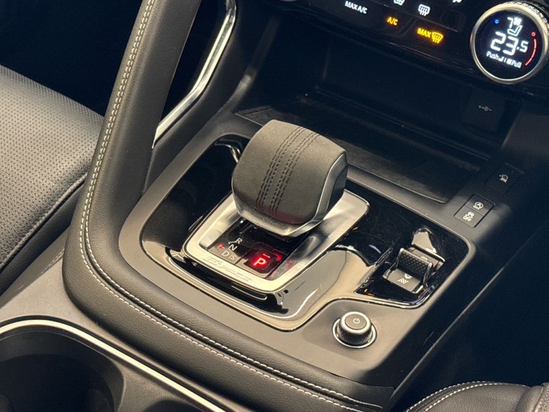 Used Jaguar E-Pace 2023 for sale - 77406418: Photo 13