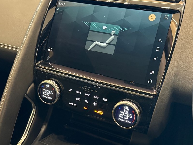 Used Jaguar E-Pace 2023 for sale - 77406418: Photo 32