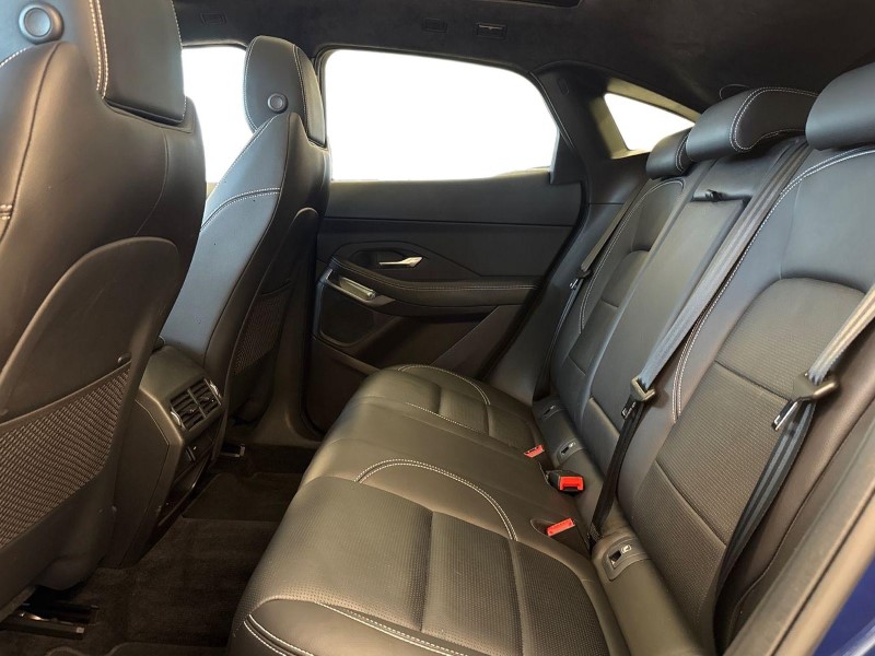Used Jaguar E-Pace 2023 for sale - 77406418: Photo 4