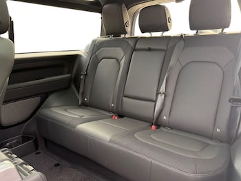 Used Land Rover Discovery 2026 for sale - 77950823: Photo